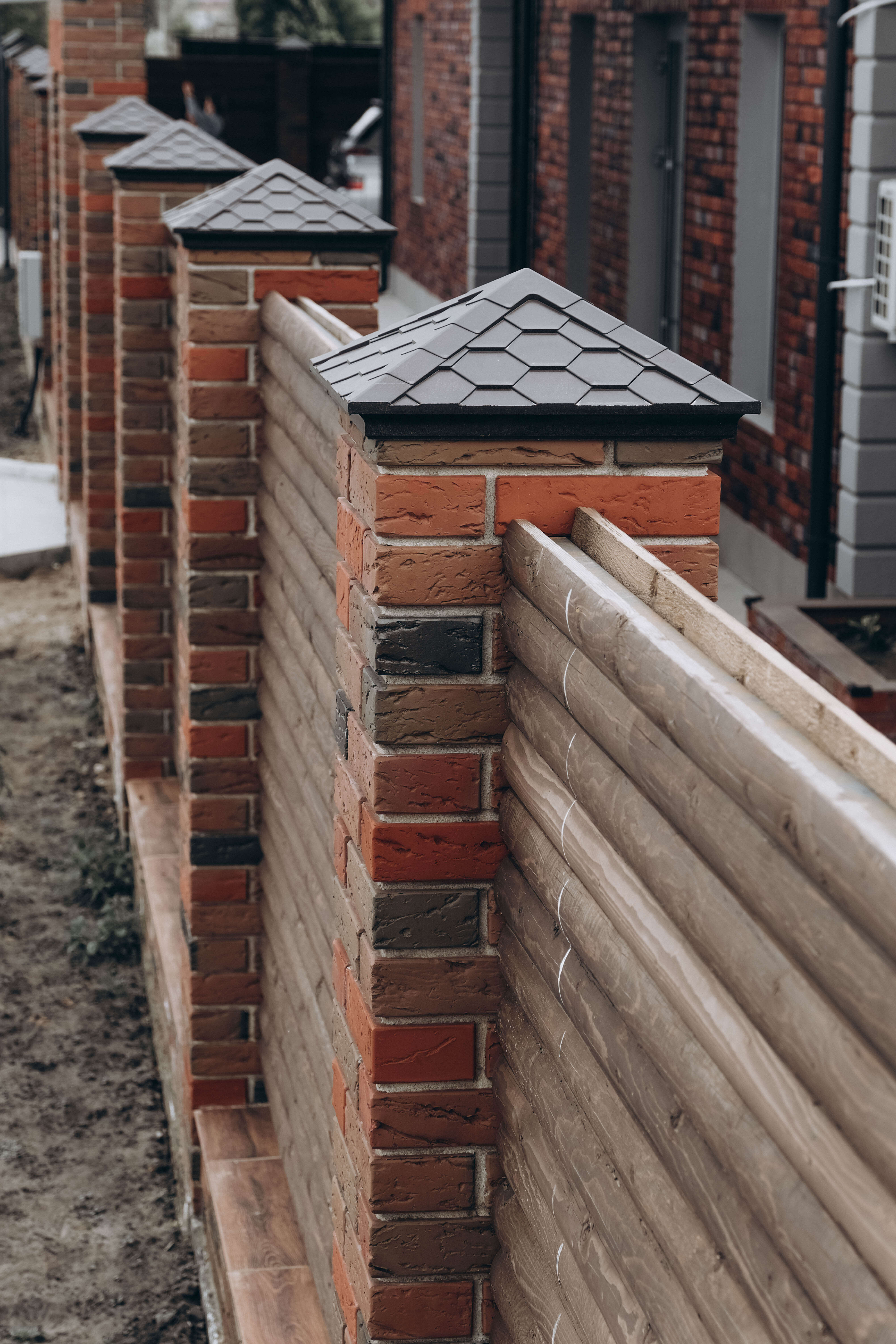 Колпак Zking Эверест Коричневый на столб 1.5х1.5 кирпича (390х390мм) в Югорске фото